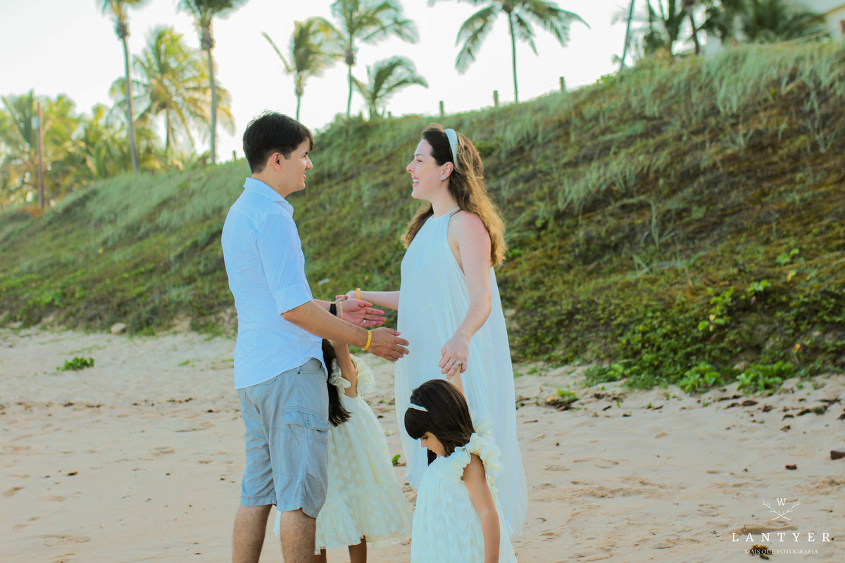 Renovação de Votos, Ensaio de Família em Praia do Forte-Ba. Viagem em Família. Viajar para Bahia. Vídeo da família. Fotografar em Praia do Forte. Waldyr Lantyer Fotografia. Iberostar Bahia Praia do Forte. Por do Sol em Família.