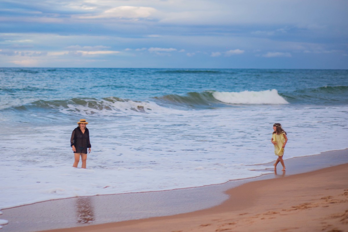 Ensaio de Familia em Praia do Forte-Ba. Fotografos em Salvador. Fotografo em Praia do Forte Ba. Fotografo no Pelourinho. Iberostar Bahia. Fotografia de familia. Amor. Paixao. Mes da Mulher. Waldyr Lantyer Fotografia Ensaio Feminino