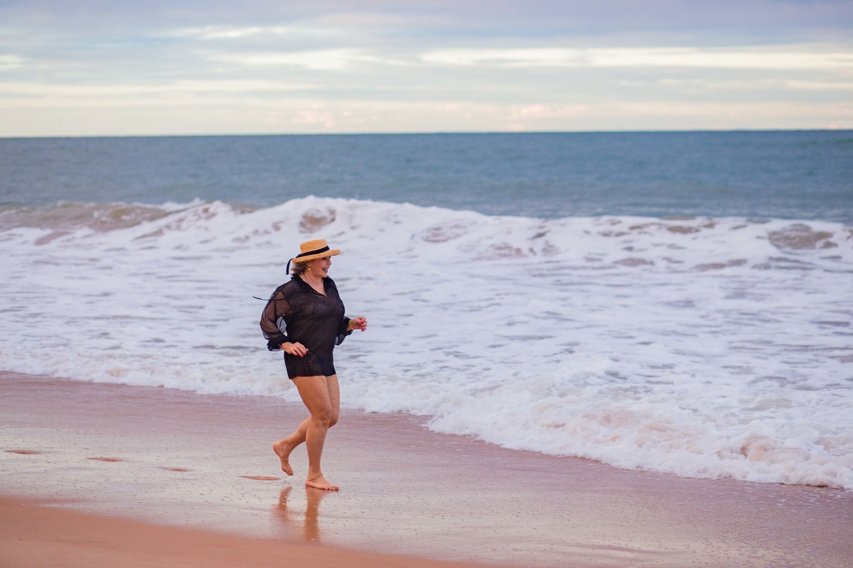 Ensaio de Familia em Praia do Forte-Ba. Fotografos em Salvador. Fotografo em Praia do Forte Ba. Fotografo no Pelourinho. Iberostar Bahia. Fotografia de familia. Amor. Paixao. Mes da Mulher. Waldyr Lantyer Fotografia Ensaio Feminino