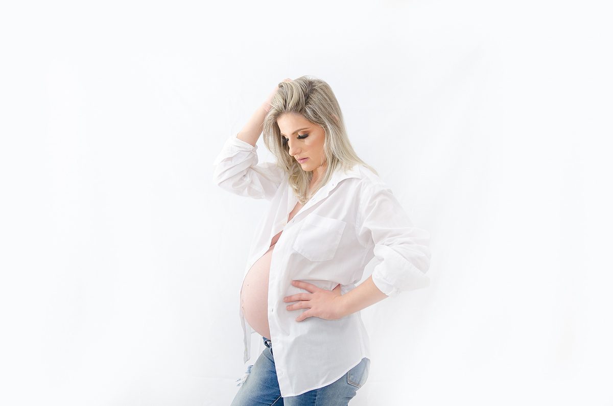 ensaio gestante, linda mulher posando para foto, em tubarão, santa catarina
