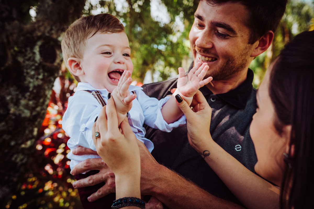 parinhos brincando com o afilhado 