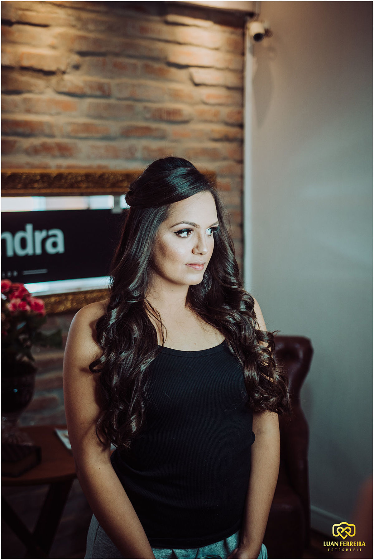 formanda fazendo maquiagem, em tubarão santa catarina