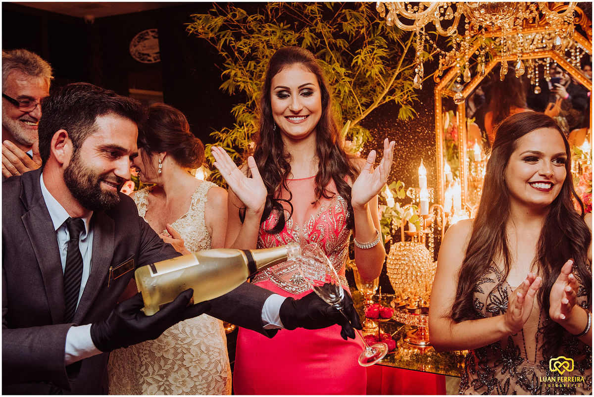 brinde das formandas com a familia na casa do doce em tubarão santa catarina