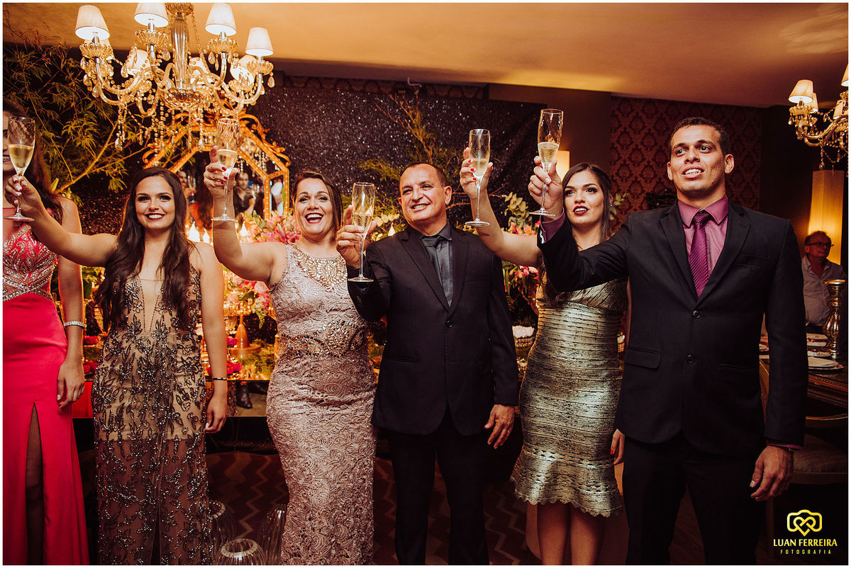 brinde das formandas com a familia na casa do doce em tubarão santa catarina