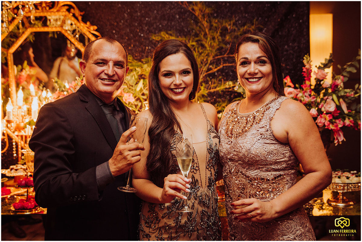 brinde das formandas com a familia na casa do doce em tubarão santa catarina