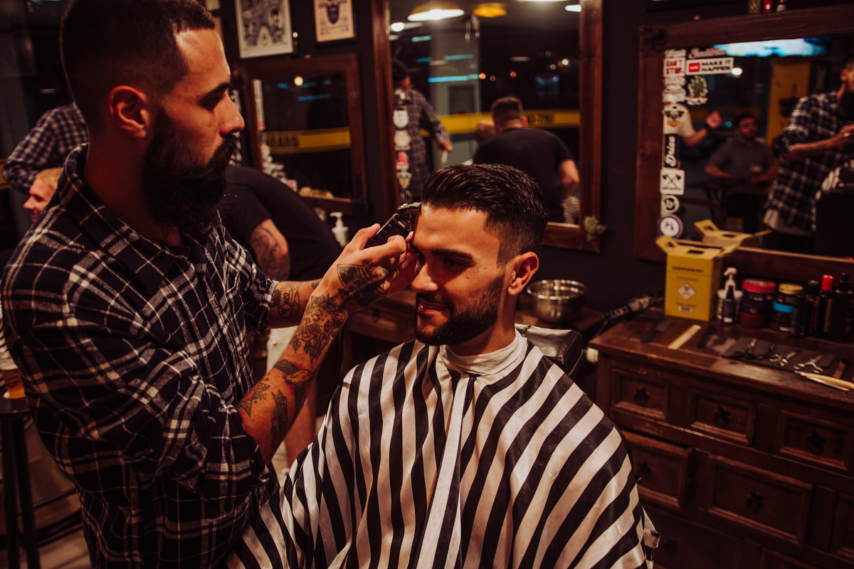 making of do noivo na barbearia