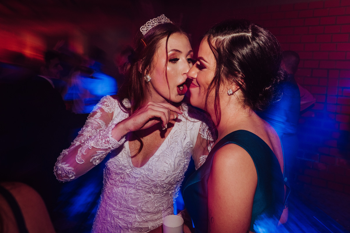 noiva e madrinha