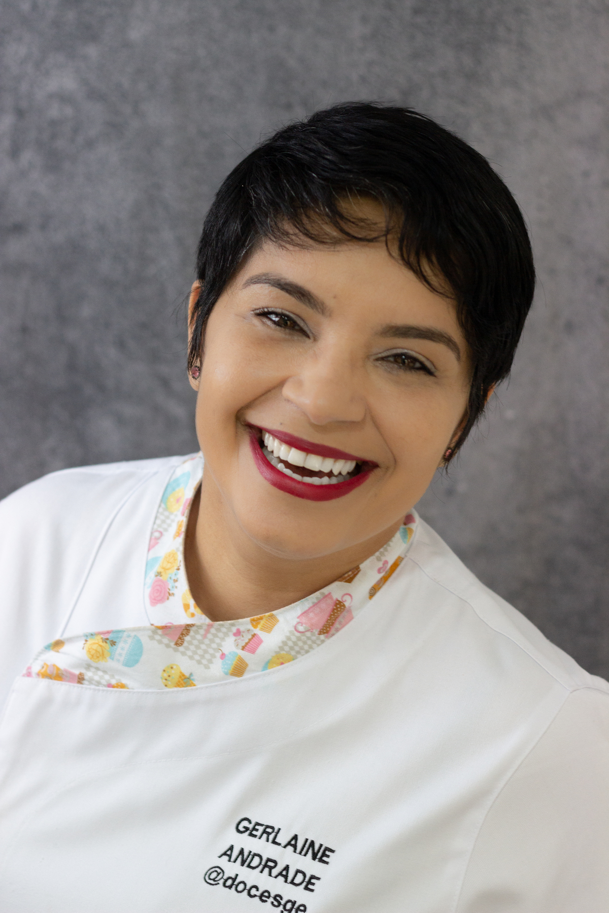 retrato profissional mulher confeiteira