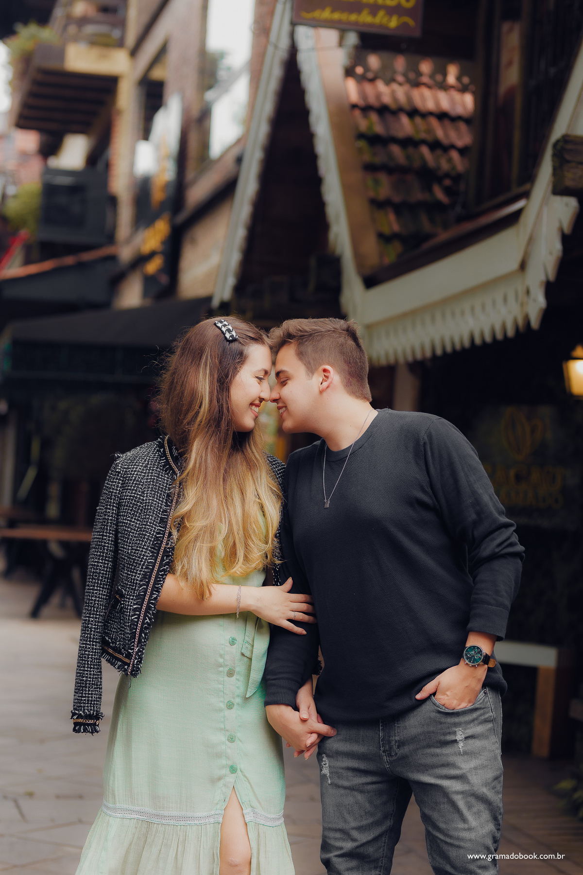 fotografo promocional gramado ensaio fotos prime gourmet gestante hotel barato centro fonte do amor pedido de casamento surpresa violino violinista saxofonista