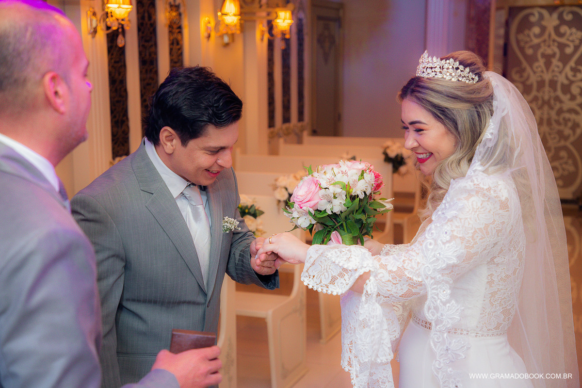 casamento em gramado capela dos sonhos las vegas fotografo ensaio casal cerimonia video noiva casar em gramado buque