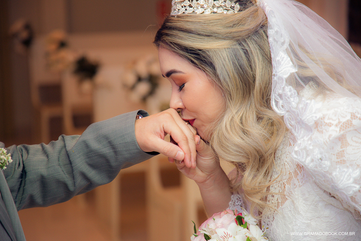 casamento em gramado capela dos sonhos las vegas fotografo ensaio casal cerimonia video noiva casar em gramado buque