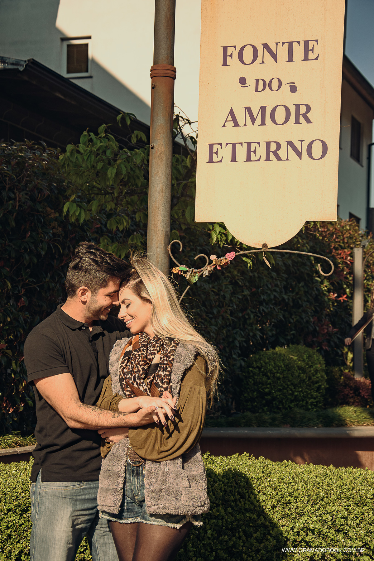 cadeado fonte amor eterno ensaio gramado centro