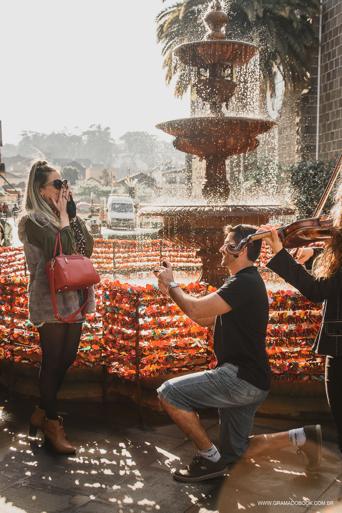 pedido de casamento em gramado filmagem video violinista musica surpresa