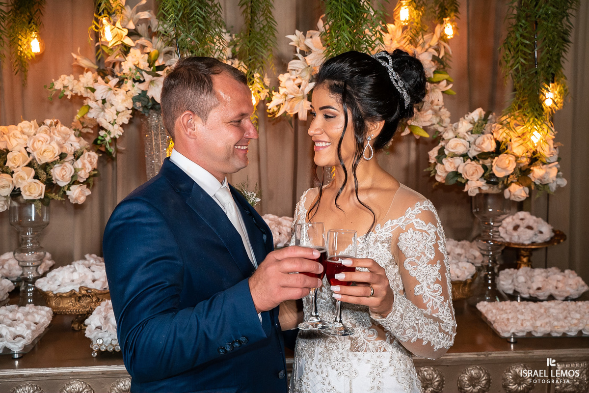 recepção no varandão em pitangui com o fotografo de casamento da cidade de pintalgai israel lemos