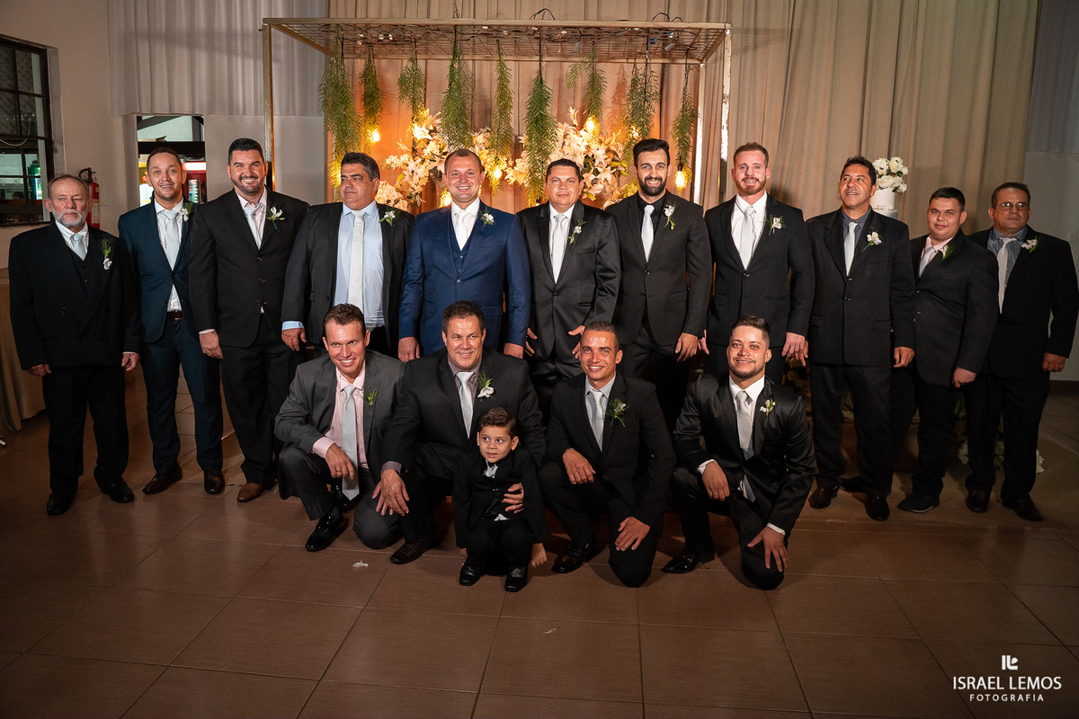 recepção no varandão em pitangui com o fotografo de casamento da cidade de pintalgai israel lemos