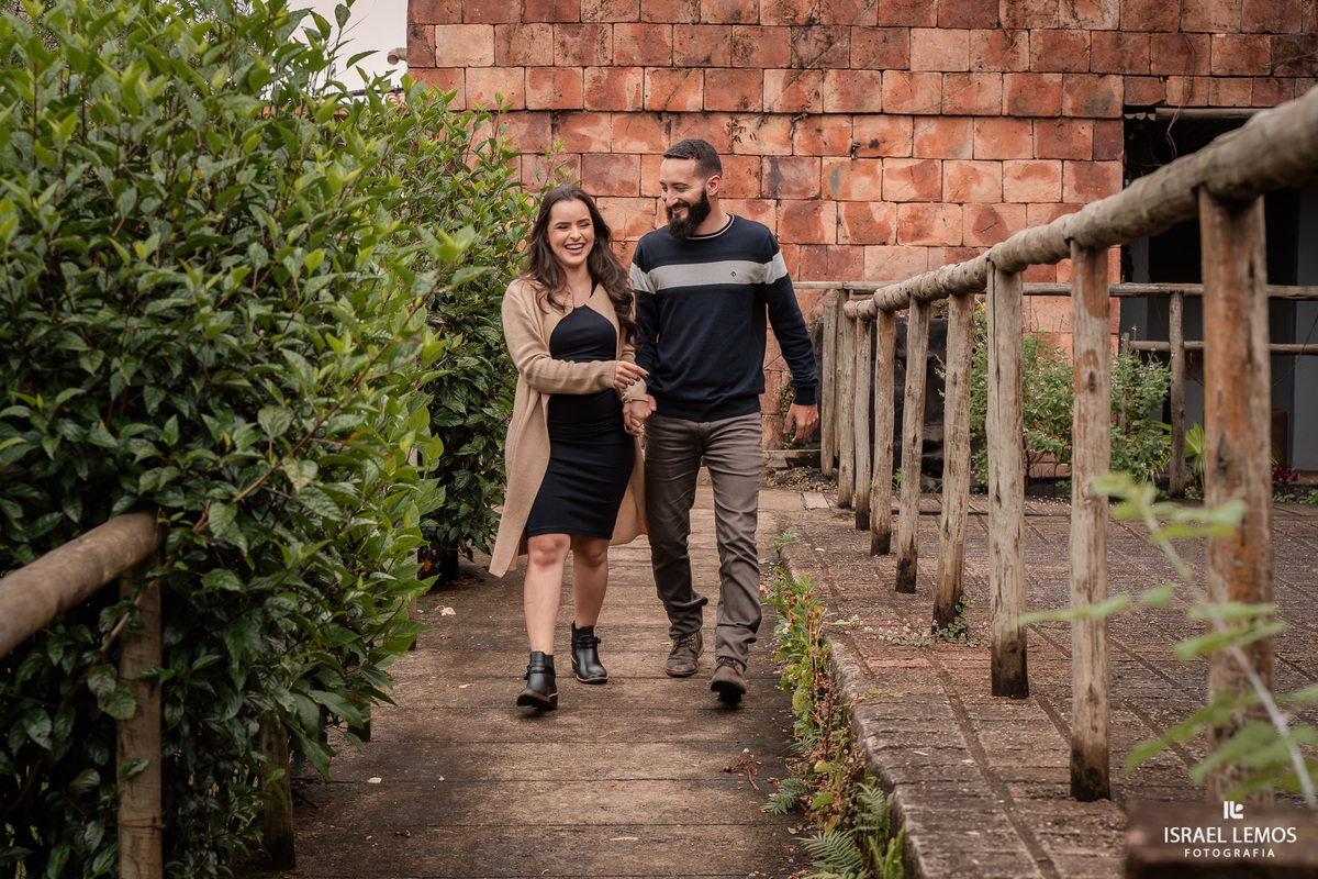 Fotografo de casamento da cidade de Itauna faz ensaio pre casamento em lavras e as fotos ficam perfeitas