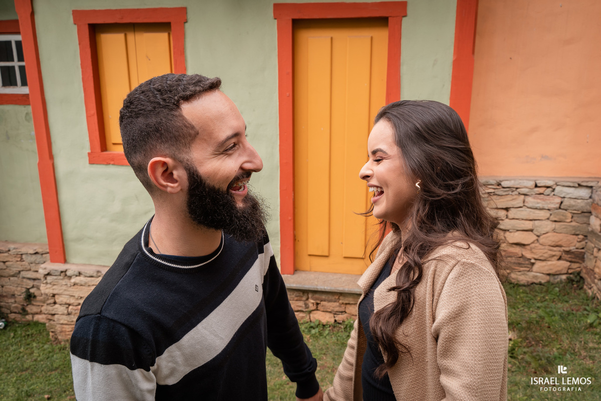Fotografo de casamento da cidade de Itauna faz ensaio pre casamento em lavras e as fotos ficam perfeitas