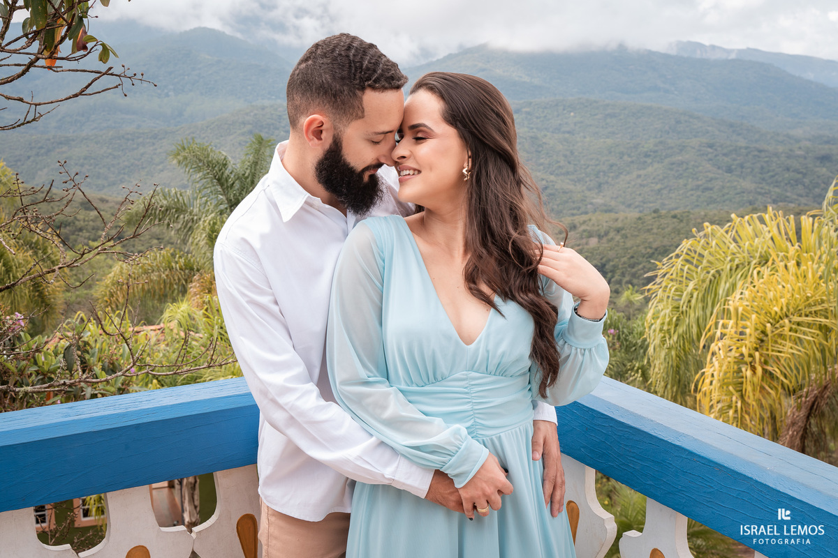 Fotografo de casamento da cidade de Itauna faz ensaio pre casamento em lavras e as fotos ficam perfeitas