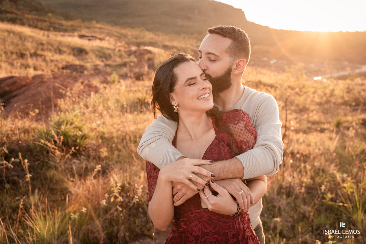 Fotografo de casamento da cidade de Itauna faz ensaio pre casamento em lavras e as fotos ficam perfeitas