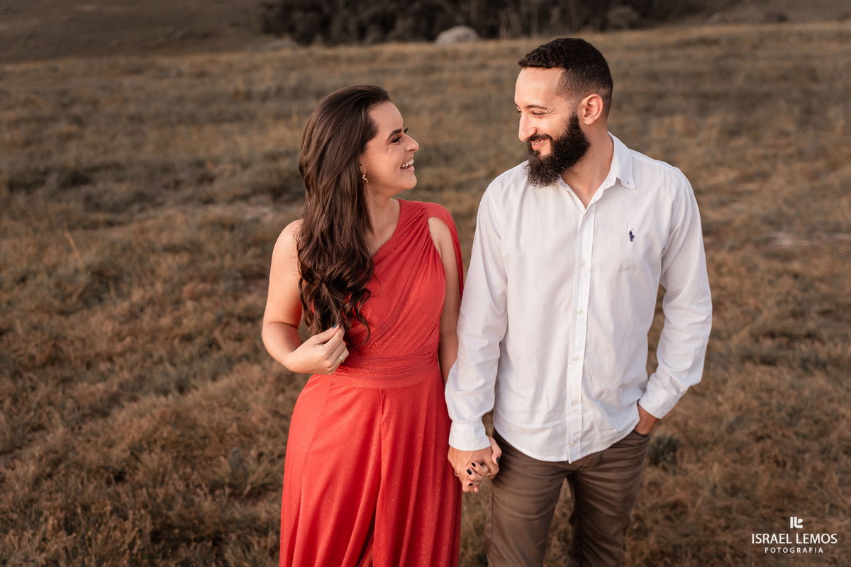 Fotografo de casamento da cidade de Itauna faz ensaio pre casamento em lavras e as fotos ficam perfeitas