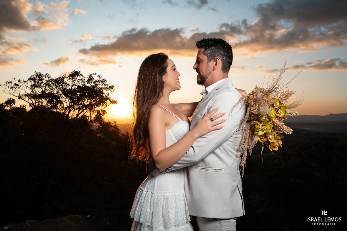 por do sol no tupida serra