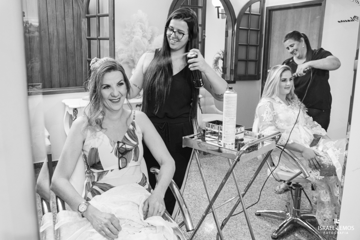 vestido de noiva em SILMARIA oliveira para de minas