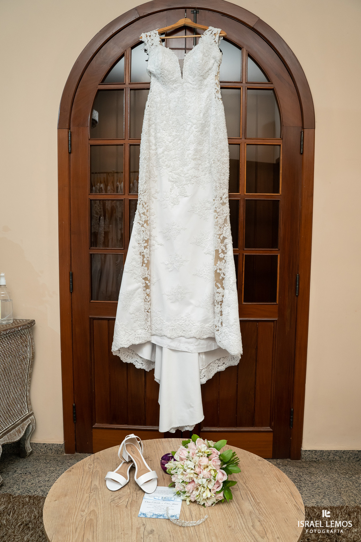 vestido de noiva em SILMARIA oliveira para de minas