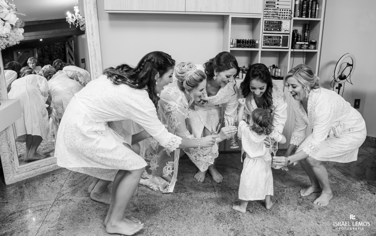 vestido de noiva em SILMARIA oliveira para de minas