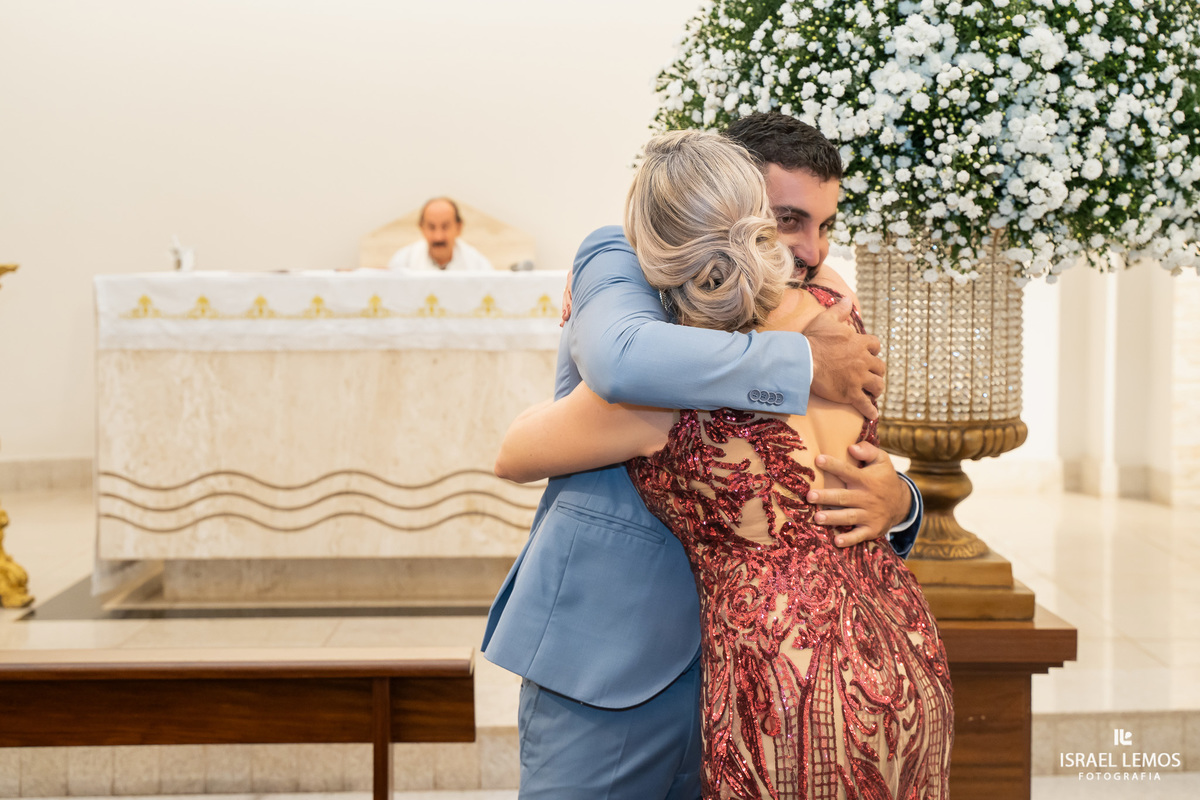 casamento na igreja de sao Pedro em para de minas