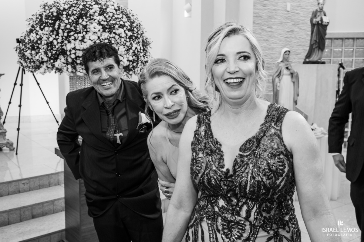 casamento na igreja de sao Pedro em para de minas