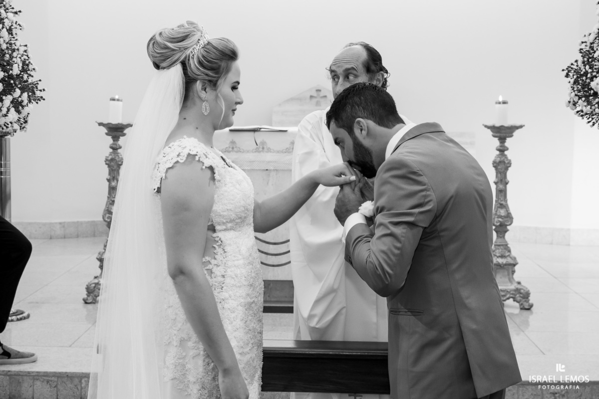 casamento na igreja de sao Pedro em para de minas