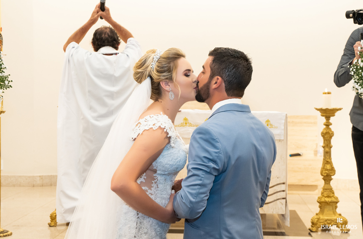 casamento na igreja de sao Pedro em para de minas