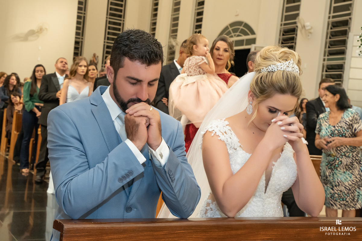 casamento na igreja de sao Pedro em para de minas