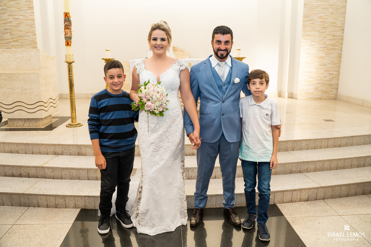 casamento na igreja de sao Pedro em para de minas