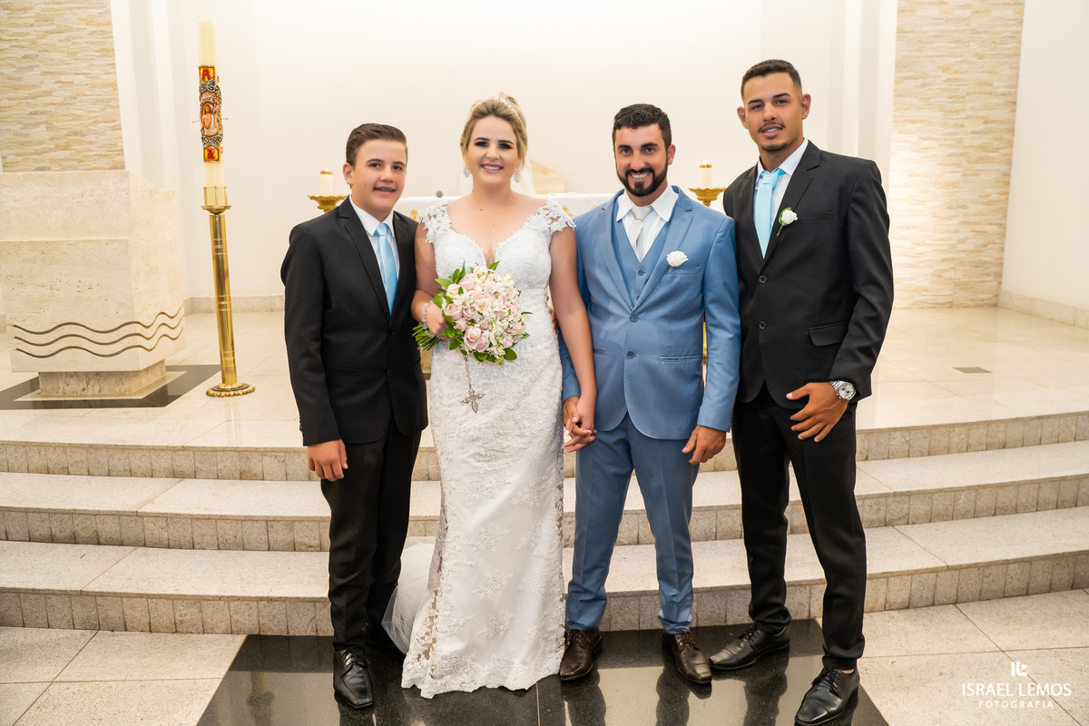 casamento na igreja de sao Pedro em para de minas
