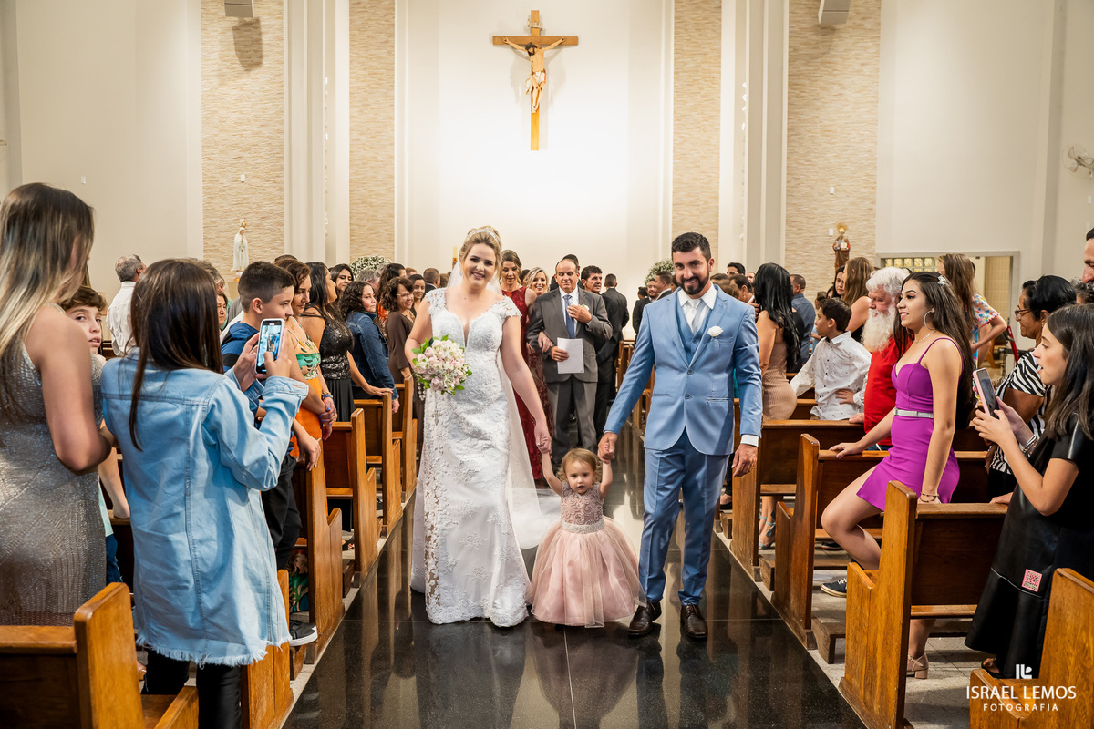 casamento na igreja de sao Pedro em para de minas