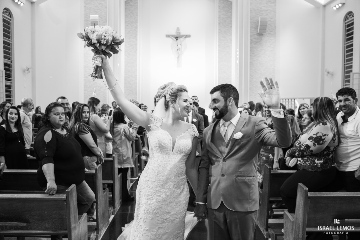 casamento na igreja de sao Pedro em para de minas