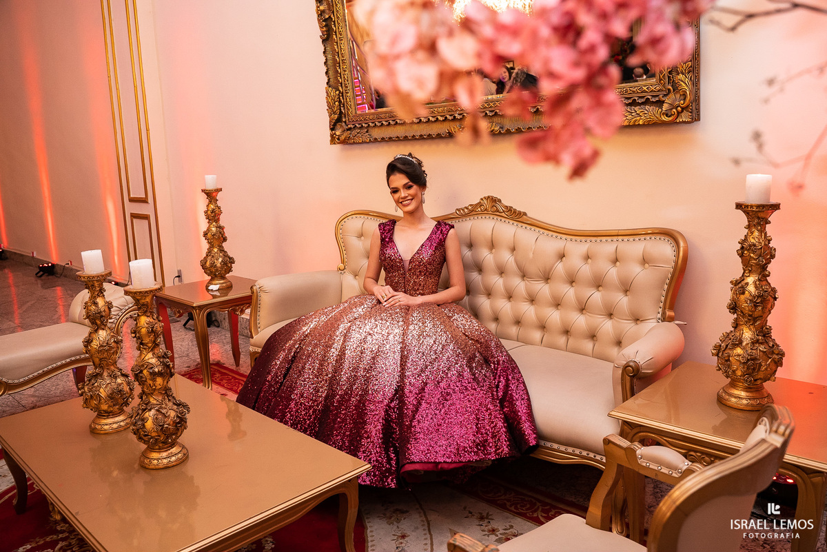 Fotografia de debutante festa de 15 anos no espaço Augusttus 