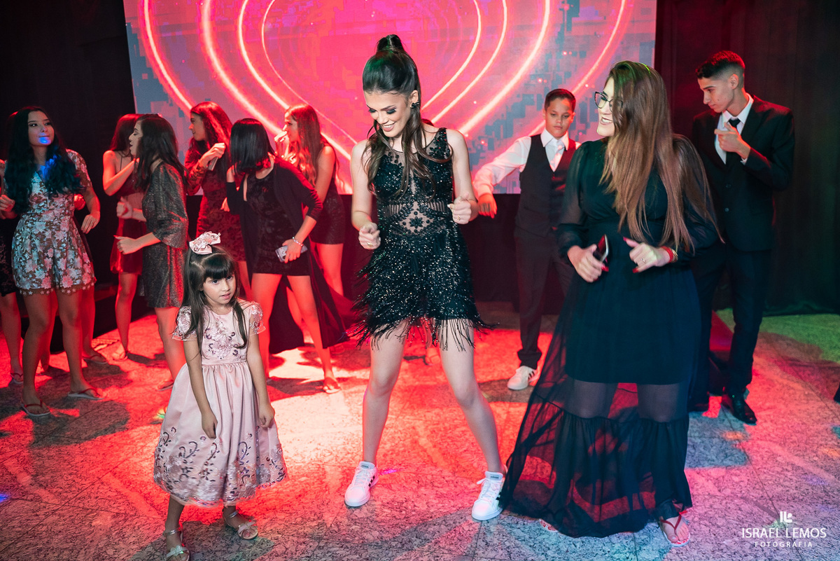 Fotografia de debutante festa de 15 anos no espaço Augusttus 