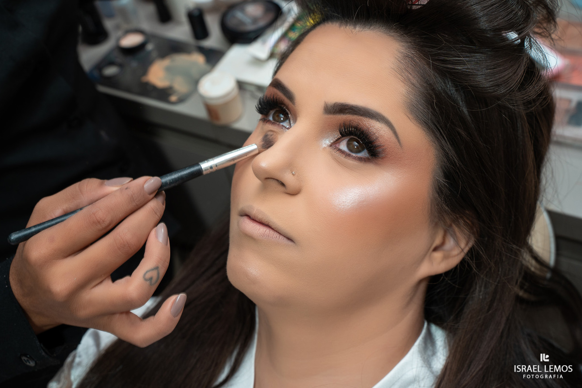 Como achar uma maquiadora para casamentoComo achar uma maquiadora para casamento