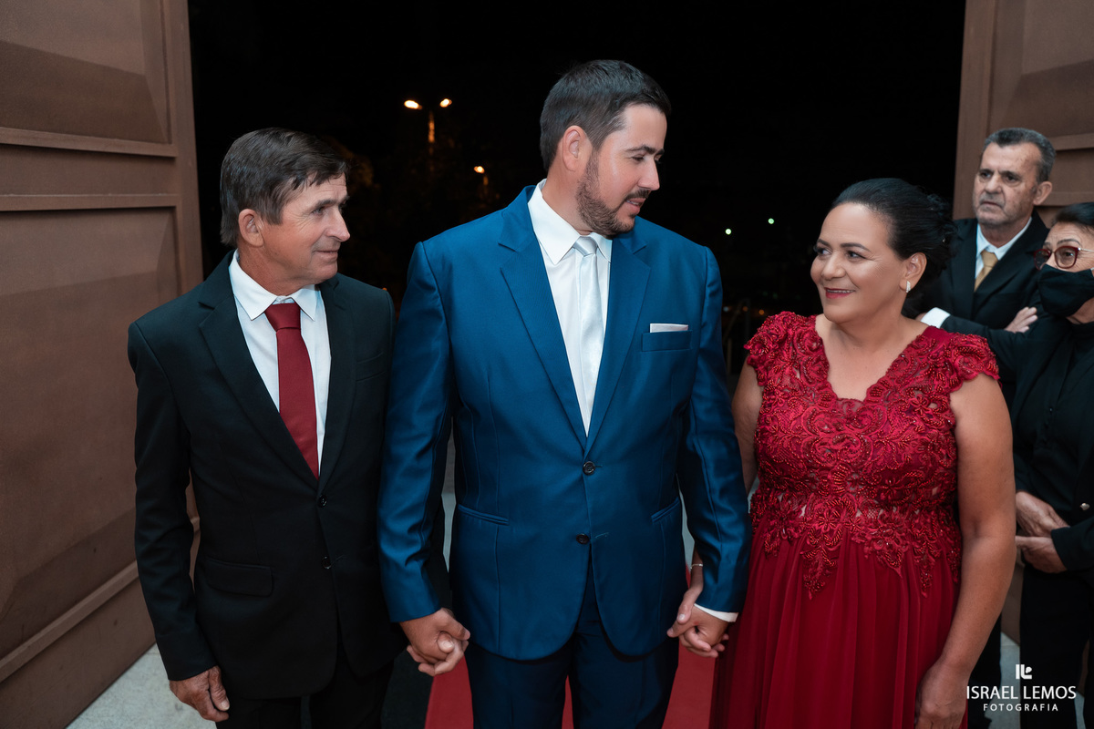 Como achar um fotografo de casamento em Para de minas