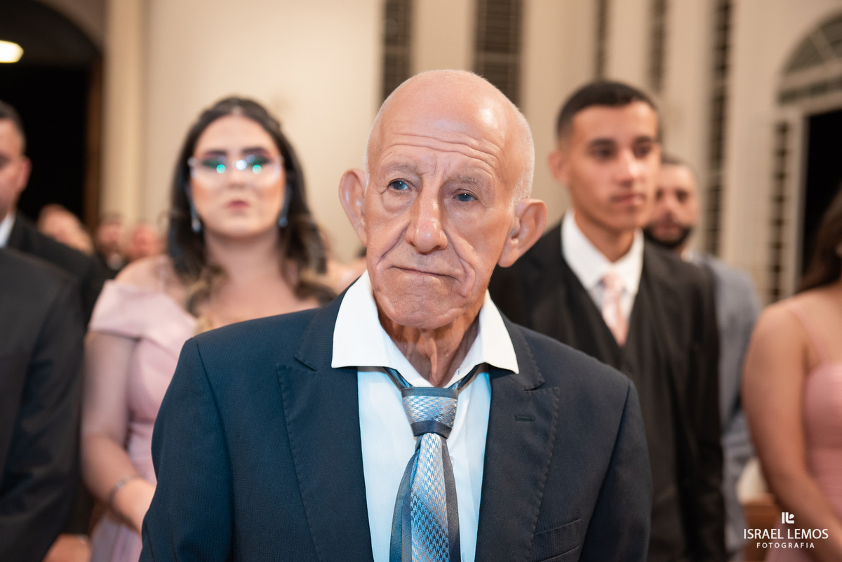 Casamento na igreja de sao Pedro em para de minas por fotografo israel lemos de para de minas