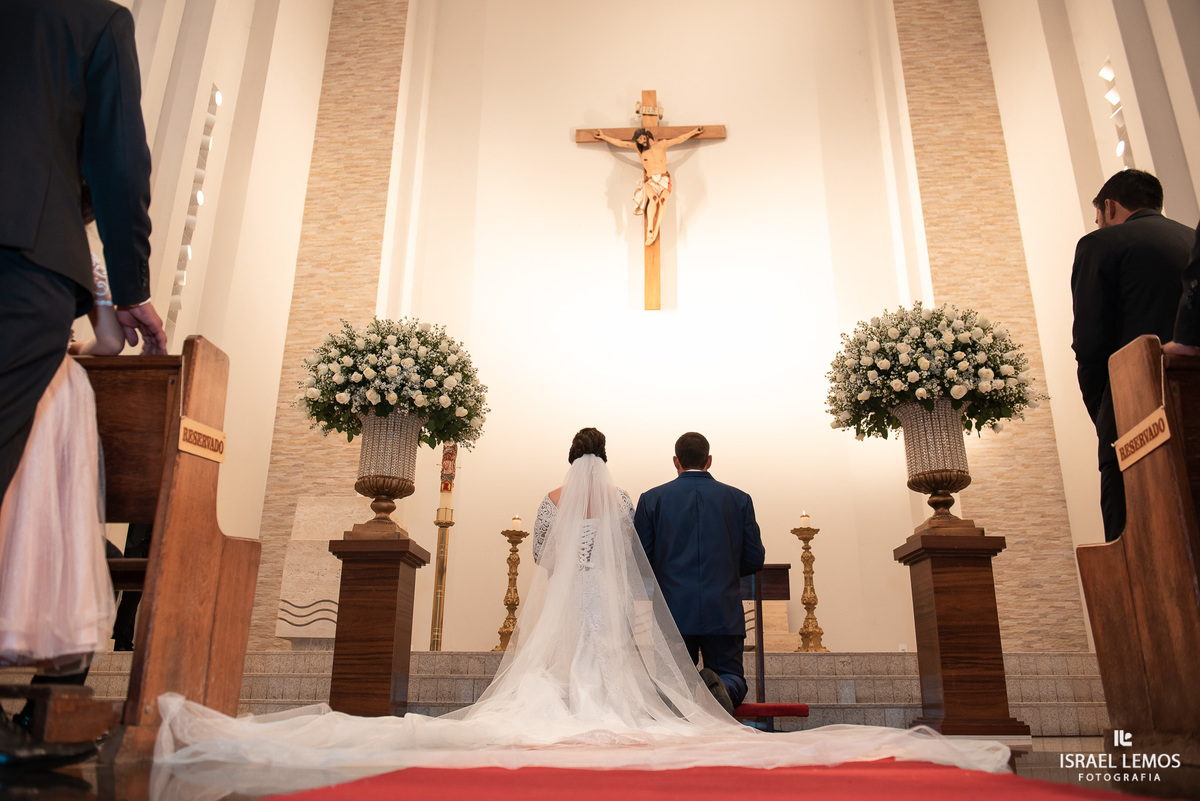 Casamento na igreja de sao Pedro em para de minas por fotografo israel lemos de para de minas