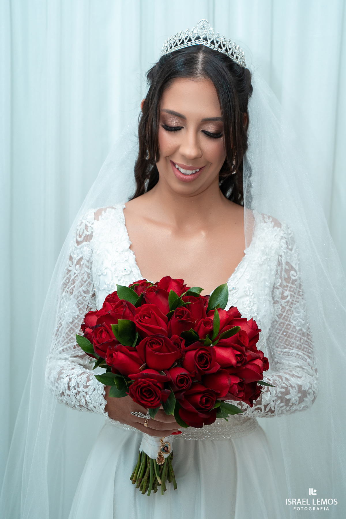 Fotografo israel lemos de Para de minas faz lindas fotos em makeup de noiva no suntory