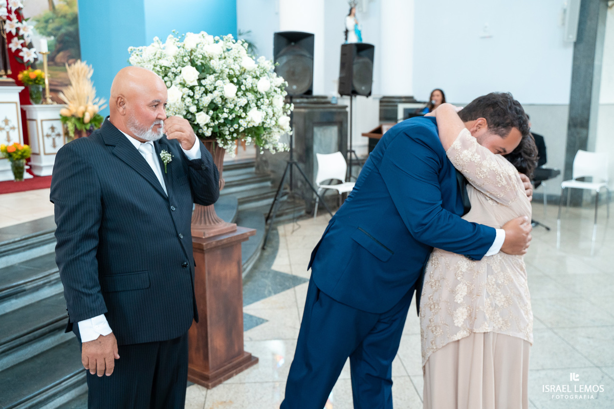 como achar um fotografo com preco justo em para de minas