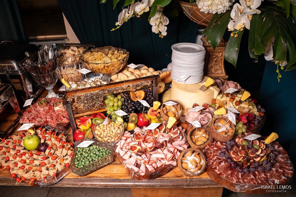 recepção do casamento em pitangui no buffet teixeira