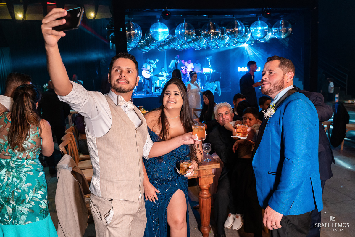 recepção do casamento em pitangui no buffet teixeira