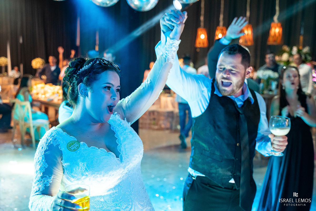 recepção do casamento em pitangui no buffet teixeira