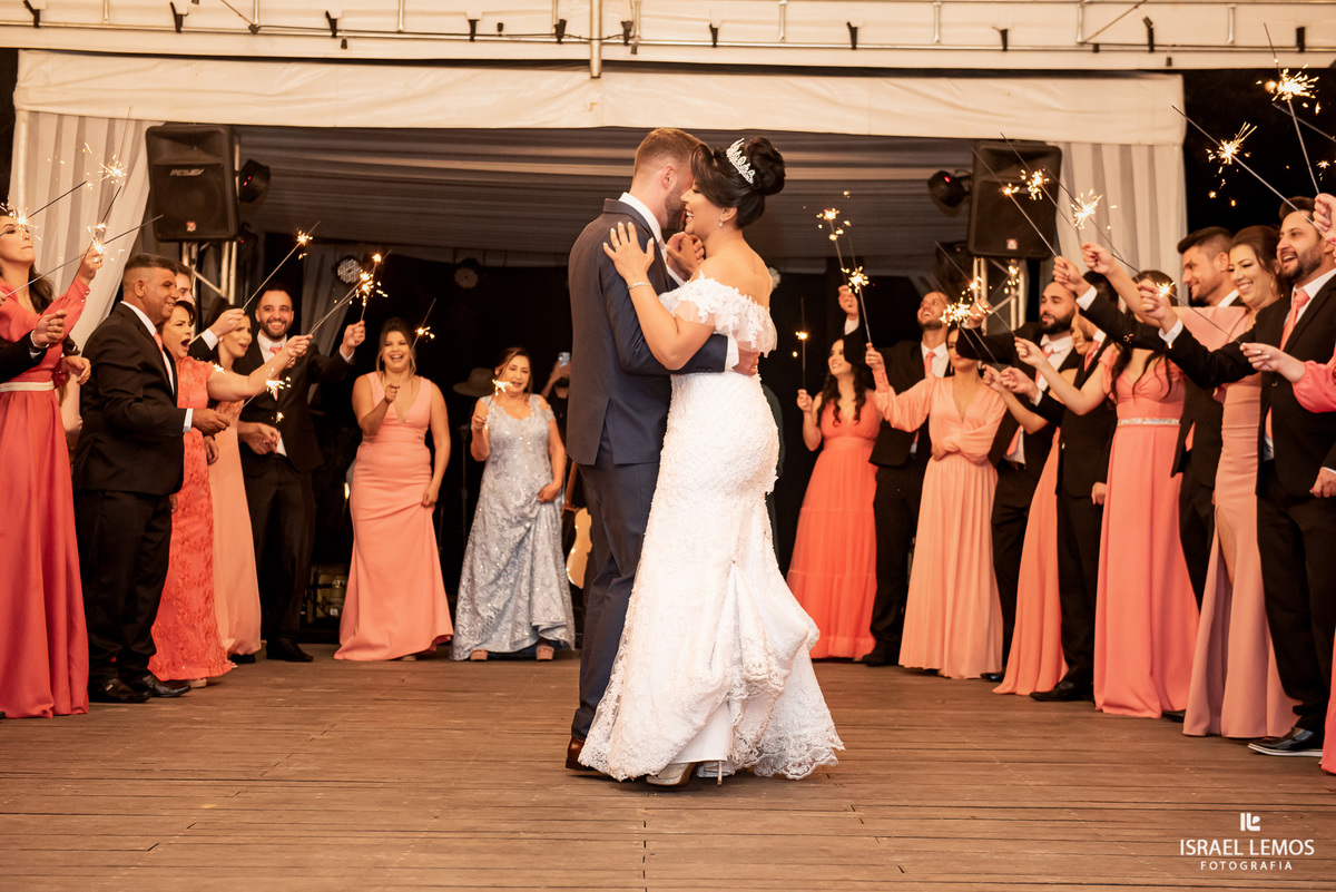 fotos na recepção do casamento  em Divinopolis 