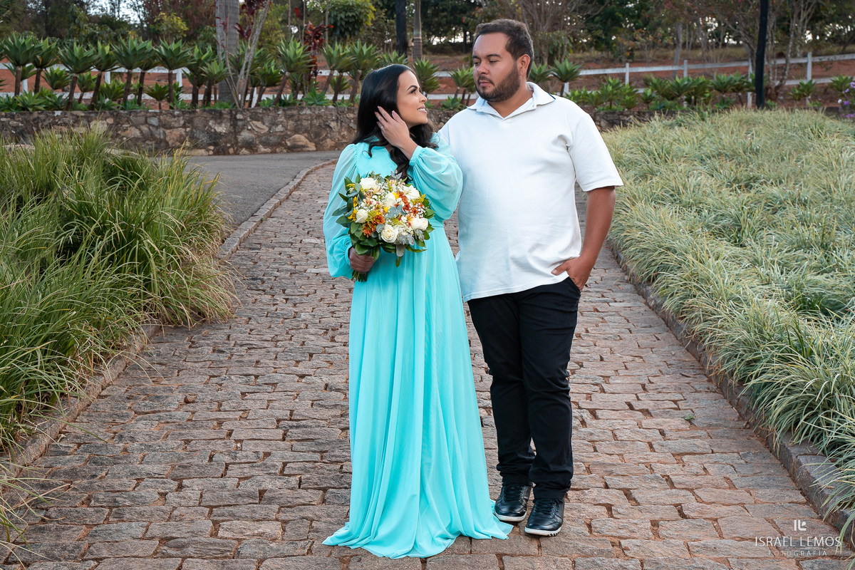 Fotografia de casamento com save the date Lucas e Flaviane 